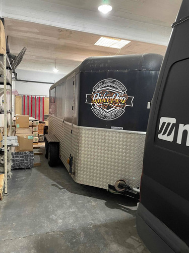 Trailer Tipo Americano, Vendo - Permuto