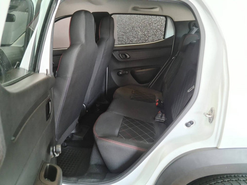 Imagem 3 de 11 de Renault Kwid 1.0 12v Sce Flex Zen Manual