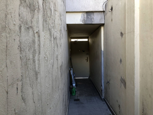 Imagen 3 de 18 de Ph En Venta En Liniers