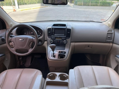 Imagem 10 de 12 de Kia Carnival Ex 3.5 V6