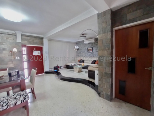 Townhouse En Venta En Urbanizacion El Limon Lmc Mls #25-14409