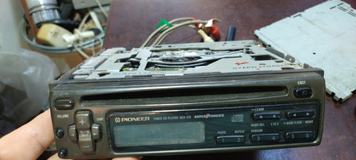Rádio Automotivo Pioneer Sem Testar Está Sem O Chicote No Es (Usado)