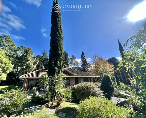 Alquiler De Casa 4 Dormitorios En Club Del Lago Golf, Punta Ballena, Punta Del Este