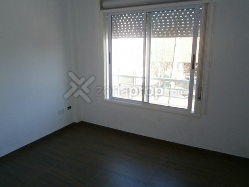 Imagen 4 de 8 de Departamento En Venta En Ramos Mejia