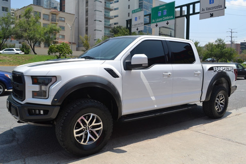 Imagen 1 de 13 de Ford Lobo Raptor 4x4 2017