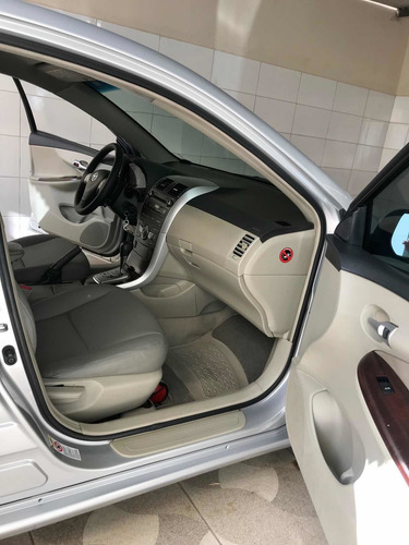 Toyota Corolla 2013 2.0 16v Altis Flex Aut. 4p
