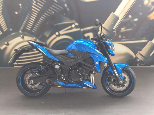 Suzuki Gsx 750