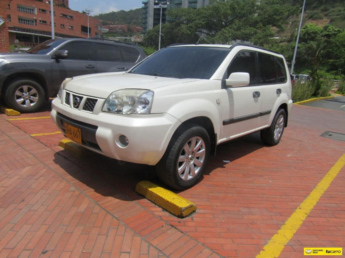 Nissan X-trail 2.2 S Basica