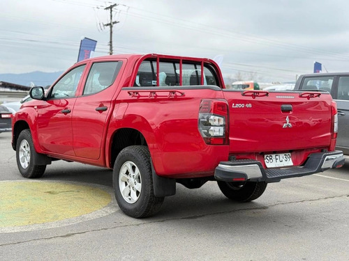 Mitsubishi L200 Katana D/C 2.4 TDI MT CRM 4X4
