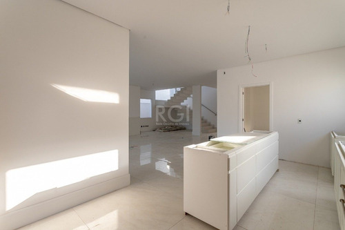 Casa Condominio Em Belém Novo Com 5 Dormitórios - Lu431179