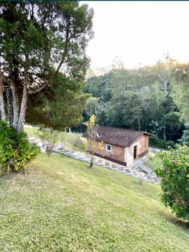 Imagem 17 de 30 de Linda Chácara À Venda Em Juquitiba/sp Para Moradia Ou Lazer!! Espaço Gourmet Com Churrasqueira, Piscina Adulto E Infantil. - 91 - 70125887