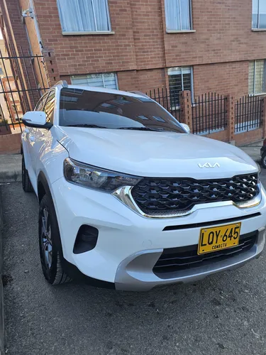 Kia Sonet Desire 1.5 2023