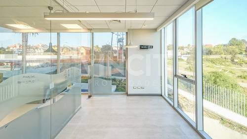 Imagen 10 de 15 de Venta Oficina Edificio Boulevard
