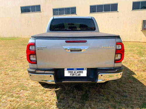 Imagem 4 de 9 de Toyota Hilux Cd 4x2 Srv 2.7 16v 2021