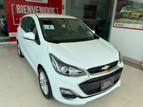 Chevrolet Spark 5 pts. HB Premier, 1.4l, TM5, a/ac., pantalla touch 7