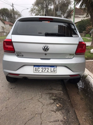 Imagen 5 de 7 de Volkswagen Gol Trend 2018 1.6 Trendline 101cv 3p