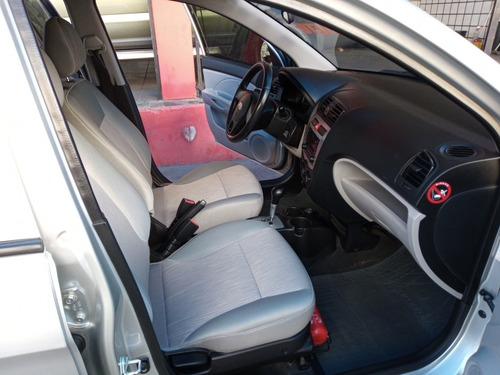 Imagem 9 de 13 de Kia Picanto 2010 1.0 Ex Aut. 5p