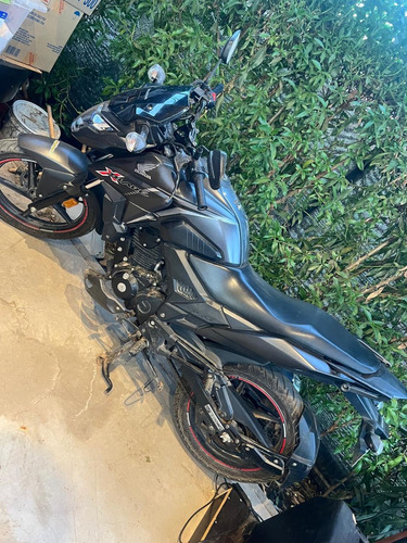 Honda Xblade