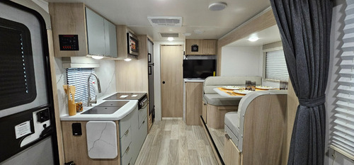 Trailer Importado Winnebago 2108ds (d) - 0km !!!! Y@w2