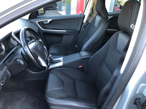 Volvo XC60 2.0 T5 Awd Comfort 240cv