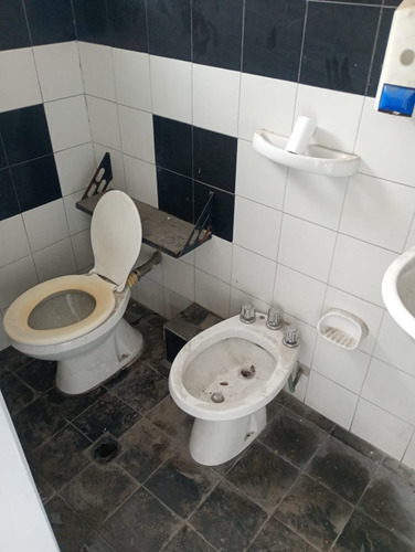 Oficina / Consultorio / Departamento En Alquiler En Pilar (apto Profesional)
