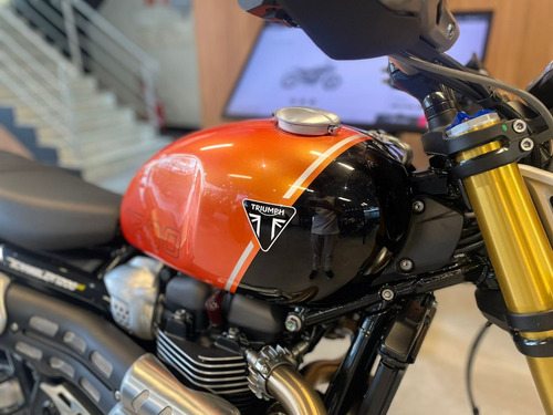 Triumph Scrambler 1200 Xe 24/25 0km (ja)