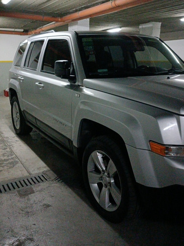 Jeep Patriot 2.4 Sport 4x4 170cv Atx