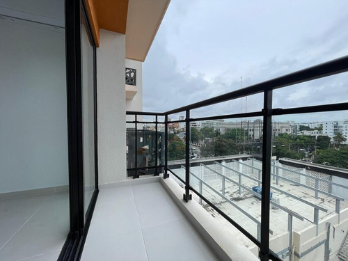 Oportunidad De Apartamento De 1 Habitación Y Linea Blanca Con Vista Al Mar