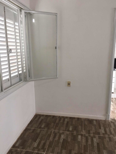 Imagen 12 de 17 de Excelente Apartamento, Mono Ambiente En Complejo Artigas