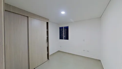 Vendo Apartamento En Edificio Luxury Tower Super Ubicacion Central