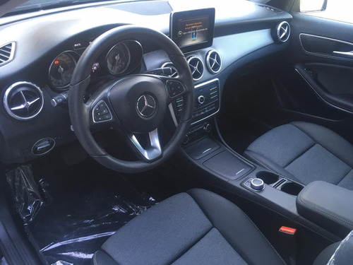 Mercedes-benz Gla 200 1.6 Cgi Style 16v Turbo Flex 4p