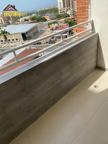 Imagen 8 de 10 de En Venta Apartamento En Lecheria.r. Los Veleros 2h-2b-1e
