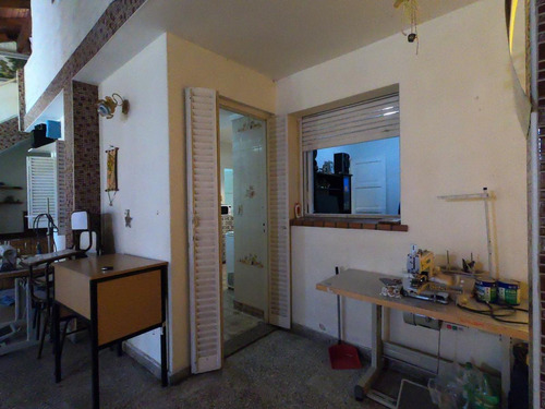 Imagen 8 de 11 de Casa Con Jardín Y Piscina - Parque Avellaneda