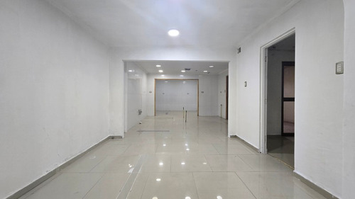 Casa Con Estacionamiento