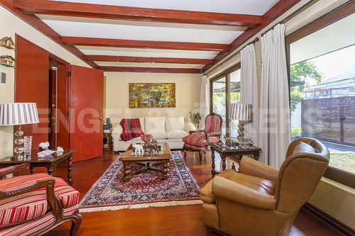 Casa Familiar En Escrivá De Balaguer