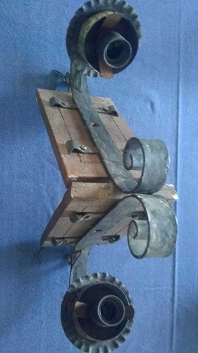 Lampara De Pared Aplique Hierro Y Madera (Usado)