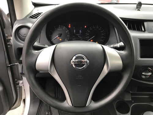 Imagen 13 de 15 de Nissan Np300 2020 2.5 Pick-up Dh Mt