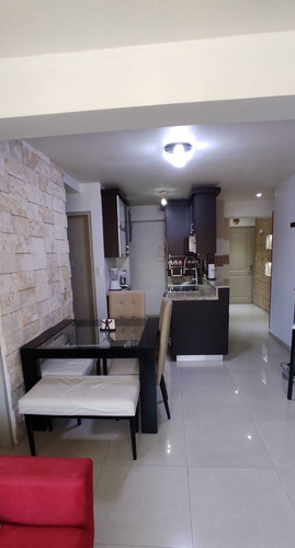 Imagen 6 de 15 de Re/max. Iris Hernandez. Vende Apartamento (60m2). Las Chimeneas. Valencia. Codigo 141259