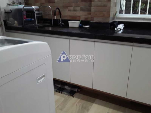 Apartamento À Venda, 2 Quartos, 1 Suíte, Leme - Rio De Janeiro/rj - 22517