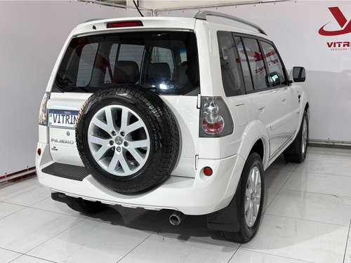Mitsubishi Pajero TR4 2.0 4X2 16V 140CV FLEX 4P AUTOMÁTICO