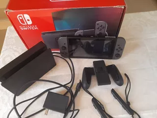 Nintendo Switch + Super Mario + Accesorios