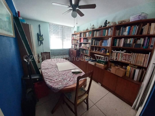 Imagen 11 de 12 de Apartamento En Venta En Cumbres De Curumo 22-6062 Gustavo Nieves 0412 6057058