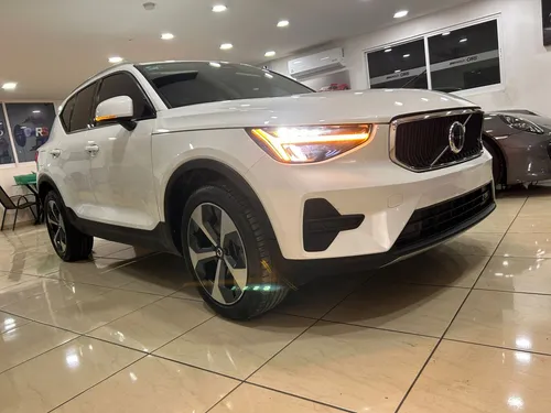 Volvo Xc40 B4 Mild Hybrid Ultimate 2023