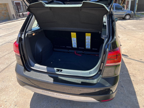 Imagen 21 de 23 de Volkswagen Suran 1.6 Highline Msi 110cv Techo - Cuero - Gps