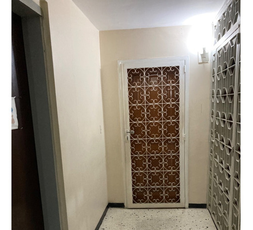 Imagen 4 de 16 de Apartamento De 99 Mts2 En La Avenida O'higgins