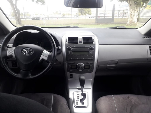 Toyota Corolla Xei 1.8n At 4 Ptas. / Nafta / 2013