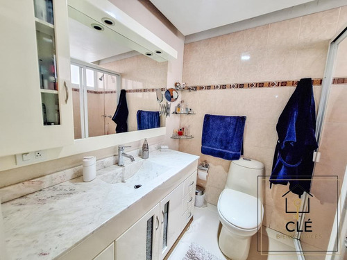 Oportunidad! Av. Coyoacán, Col. Del Valle Sur. 208m2, 2 Autos, Ubicadisimo