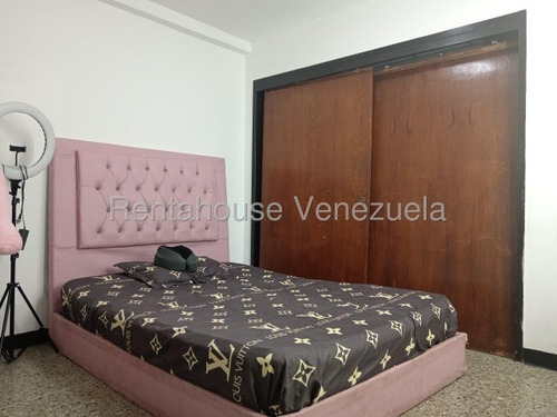 Aslibel Melendez Asesor Inmobiliario De Renta House Ofrece Espacioso Apartamento De 104 Metros Cuadrados #25-22649