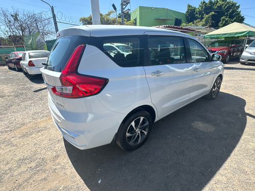 Suzuki Ertiga 1.5 Glx