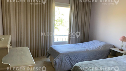 Imagen 26 de 30 de Casa En Venta Ubicado En Santa Catalina, Villanueva, Tigre